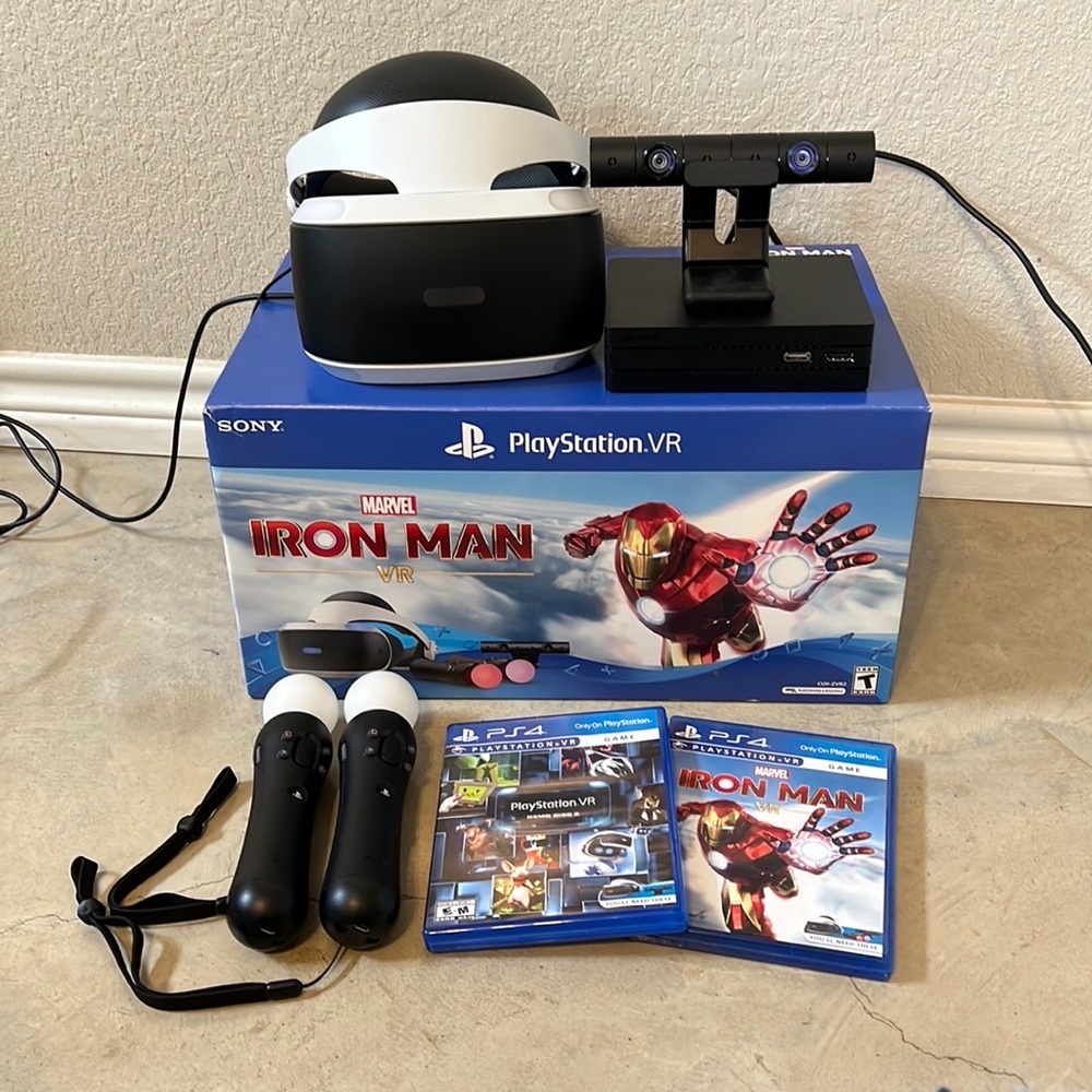 PlayStation VR - Iron Man VR (Great condition! Free shipping!)